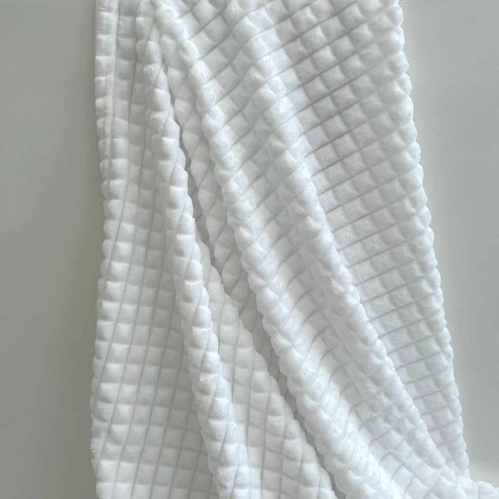 Unisex Baby Gift | PIPER | Perfect Bobble Hat and Blanket Giftset