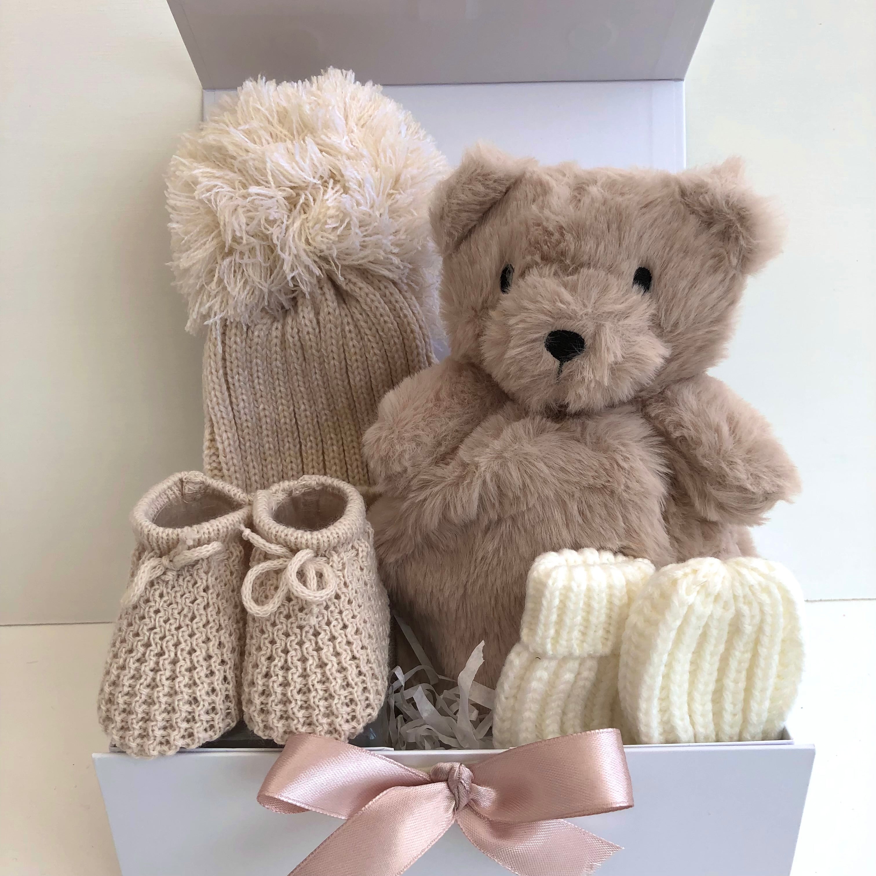 Unisex Baby Gift | TEDDIE | Little Brown Bear Giftset