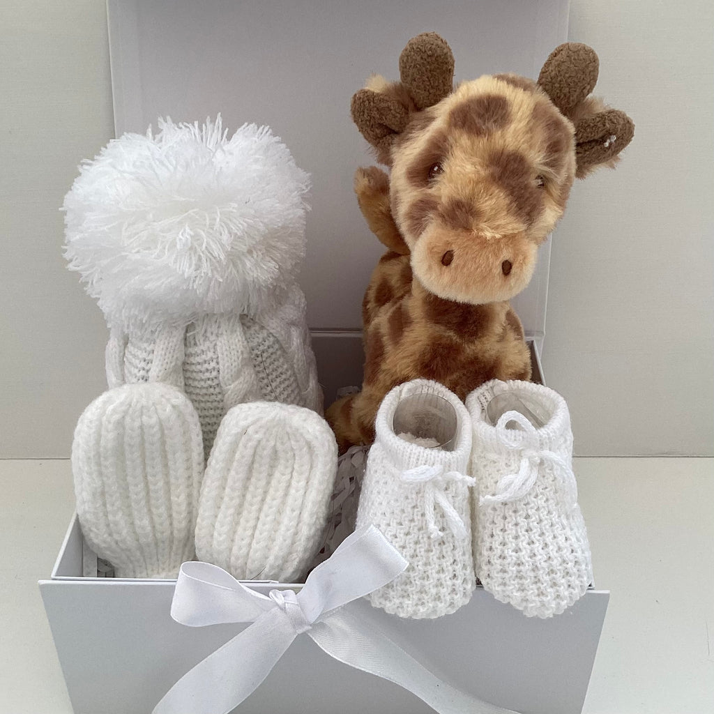 Unisex Baby Gift | SAMMIE | Giraffe Teddy and White Essentials Giftset