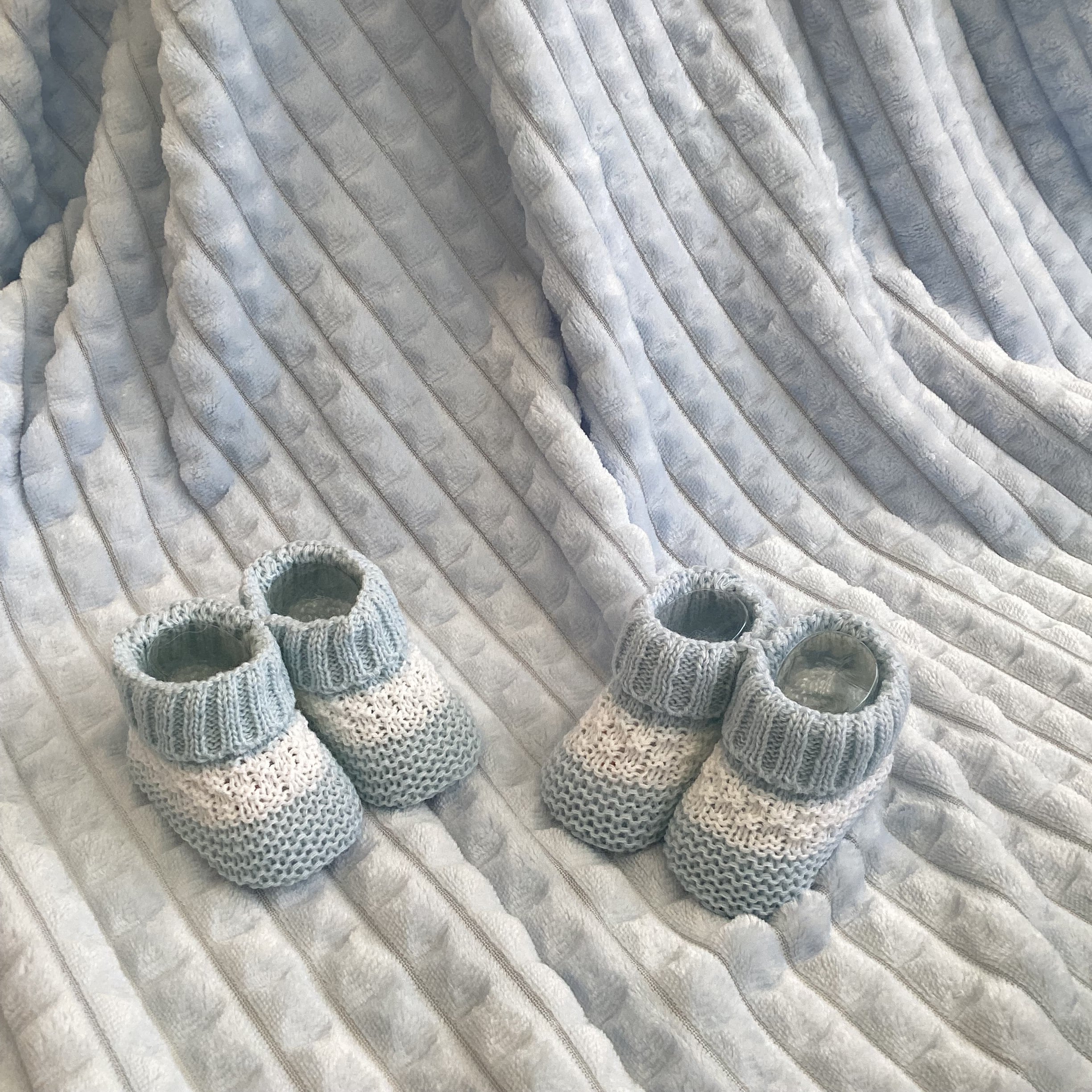 Newborn Twins Matching Outfits | Jack & Jacob Luxury Dandelion Baby Clothing Giftset