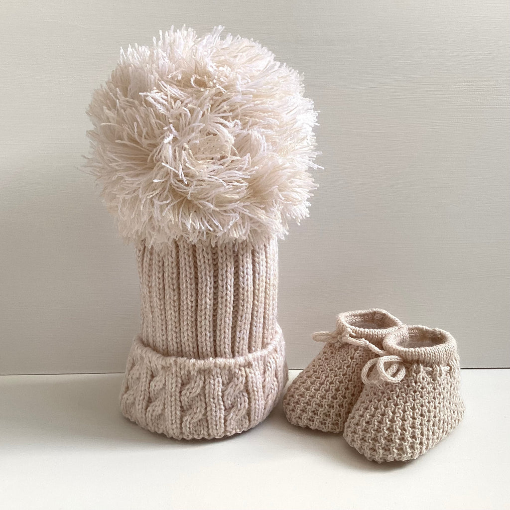 Unisex Luxury Baby Gift | WINTER | Dandelion Designer Baby Clothing and Cuddly Bear Giftset