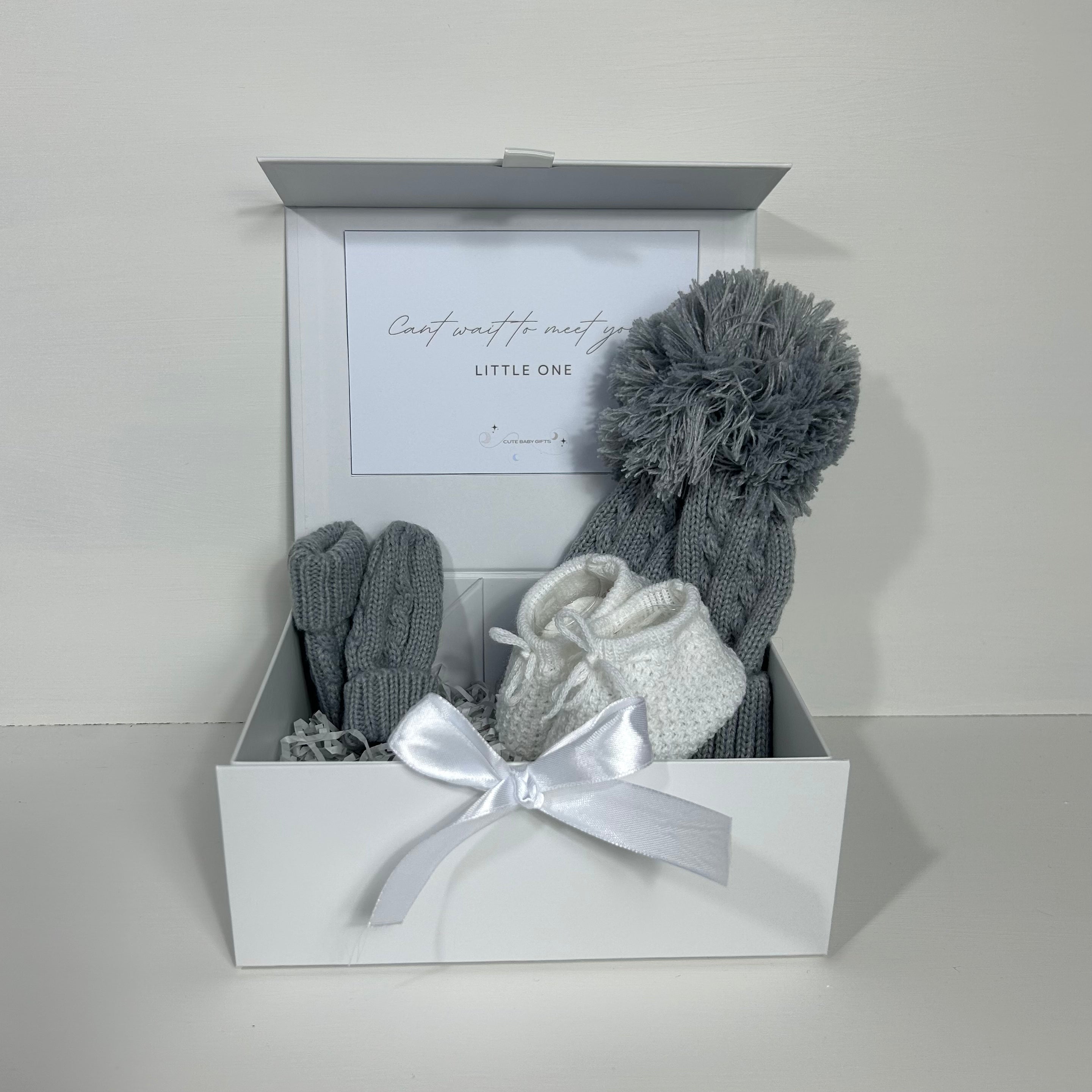 Unisex Baby Gift | STORMY | Elephant Comforter and Essentials Giftset